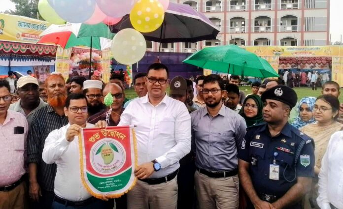নওগাঁর সাপাহারে প্রথমবারের মতো দুই দিনব্যাপী ম্যাংগো ফেস্টিভ্যাল ২০২৫ শুরু