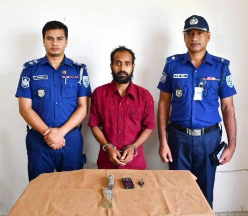 বিরলে ভ্যান চালককে হত্যা করে ভ্যান ছিনতাই ঘটনার প্রকৃত রহস্য উদঘাটন