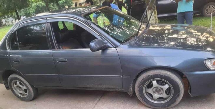 দিনাজপুরে আসামী গ্রেফতার,প্রাইভেট কার উদ্ধার