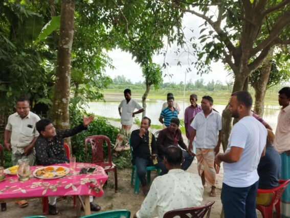 কুড়িগ্রামের উলিপুরে মানুষের দুয়ারে জনসেবা উন্নয়ন মূলক অনুদান প্রদান 