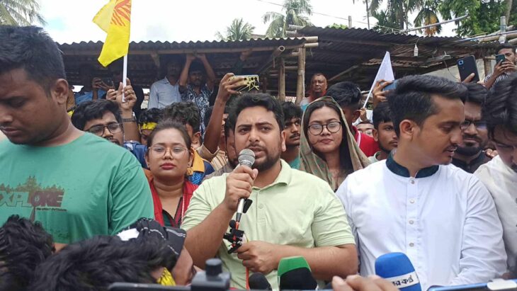 ঠাকুরগাঁওয়ে এনসিপির নাহিদ ও সারজিস সীমান্ত হত্যা যেকোন মূল্যে বন্ধ করবো