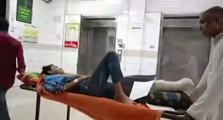 ট্রাক-সাইকেল দুর্ঘটনায় আহত ঢাকায় চিকিৎসাধীন আহত-১