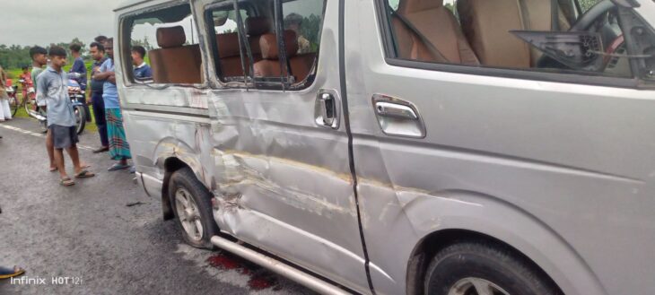 দিনাজপুরের পার্বতীপুরে সড়ক দুর্ঘটনায় নিহত-১