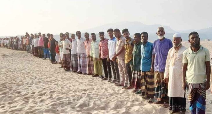 তাহিরপুর যাদুকাটার পাড়ে বালু লুট মিথ্যা মামলার বিরুদ্ধে প্রতিবাদ