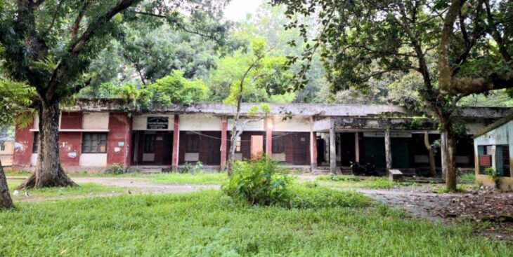 বগুড়ার আদমদীঘি মাধ্যমিক শিক্ষা অফিসে চুরি,থানায় অভিযোগ।