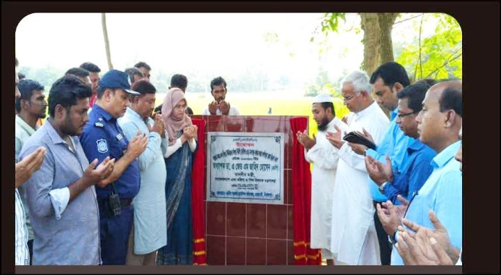 দিনাজপুরের ঘোড়াঘাটে ৫টি সড়কের উন্নয়ন কাজের উদ্বোধন করলেন মন্ত্রী জাহিদ হোসেন।